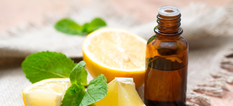 Lemon Oil And Lemon Extracts