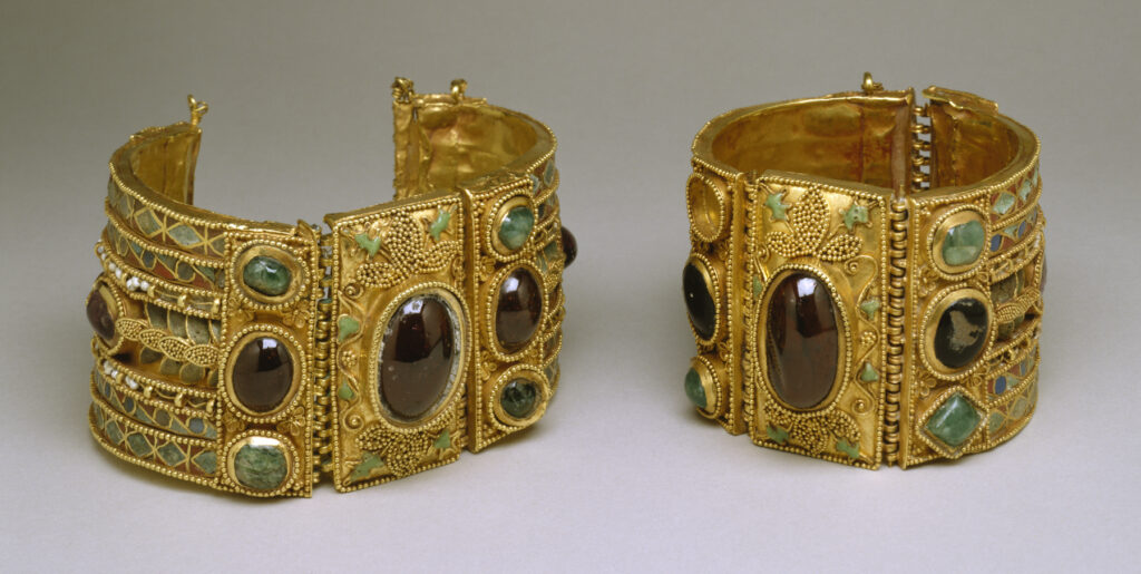 Ancient Greek jewellery
