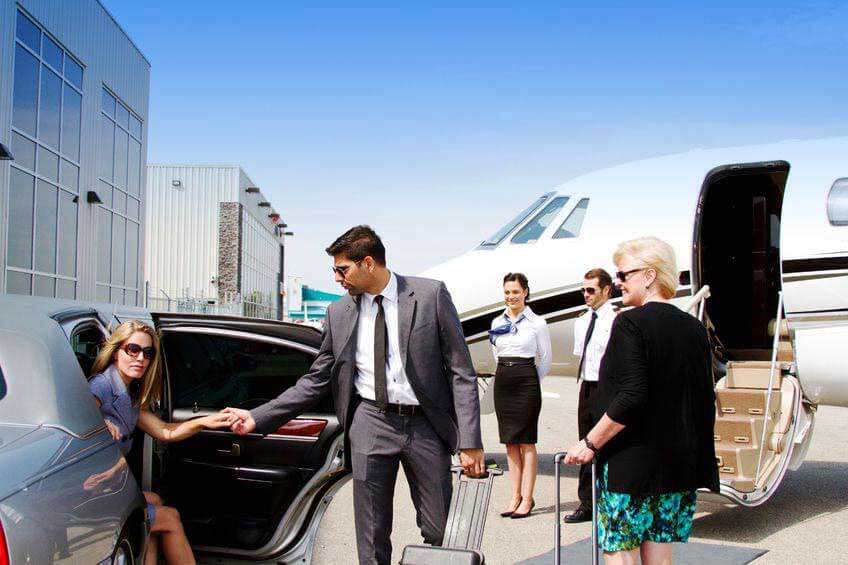 Transportation Service near Hollywood Burbank Airport